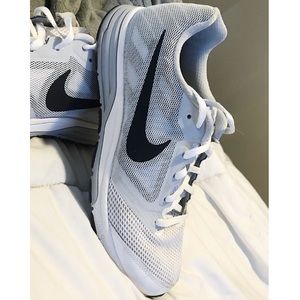 ✖️ SOLD ✖️ Nike Zoom